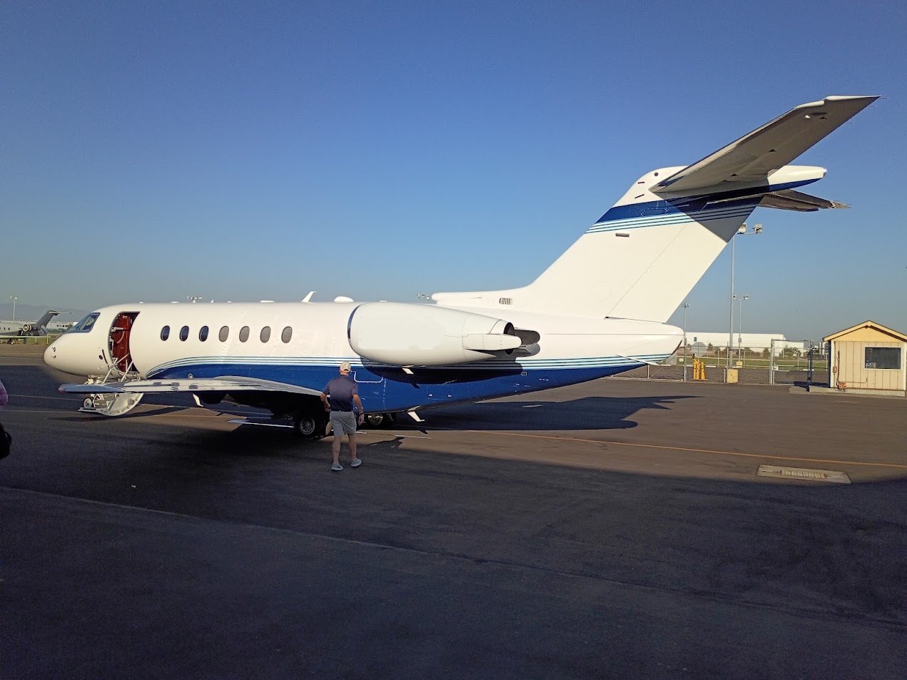 Hawker 4000 in 2026 Representative ICAO HA4T family; configuration may differ.