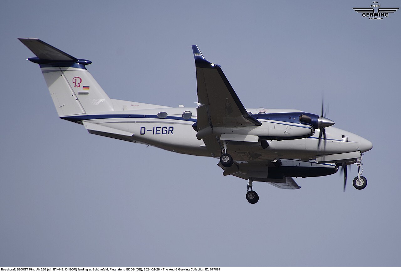 King Air 260.