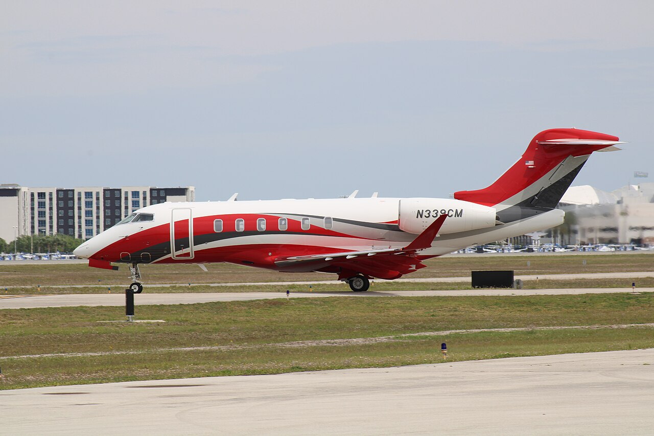 Challenger 3500.